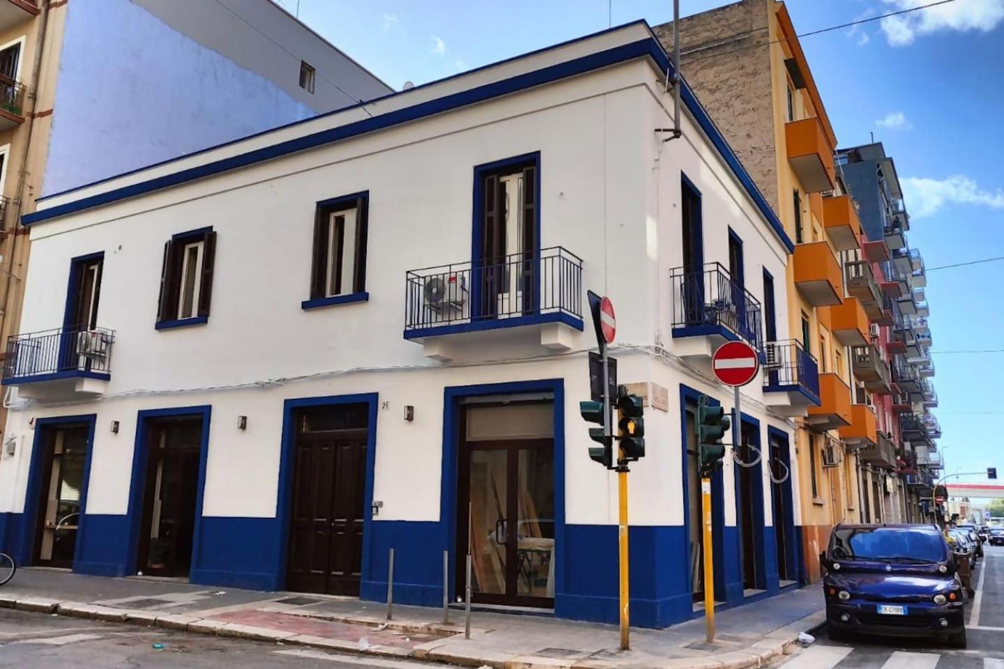Lostabile Guesthouse & Coworking Bari Exterior photo